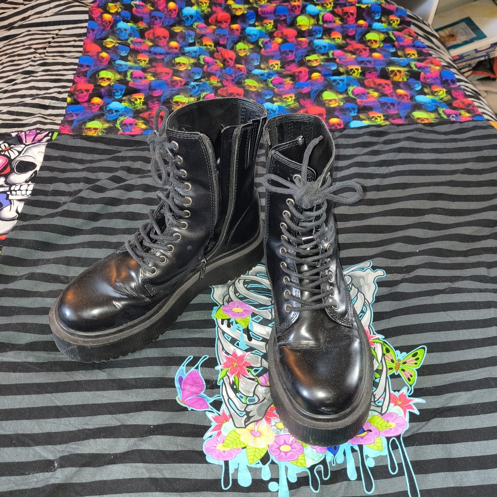 Jeffery Cambell Black Combat Boots Women's Size 8